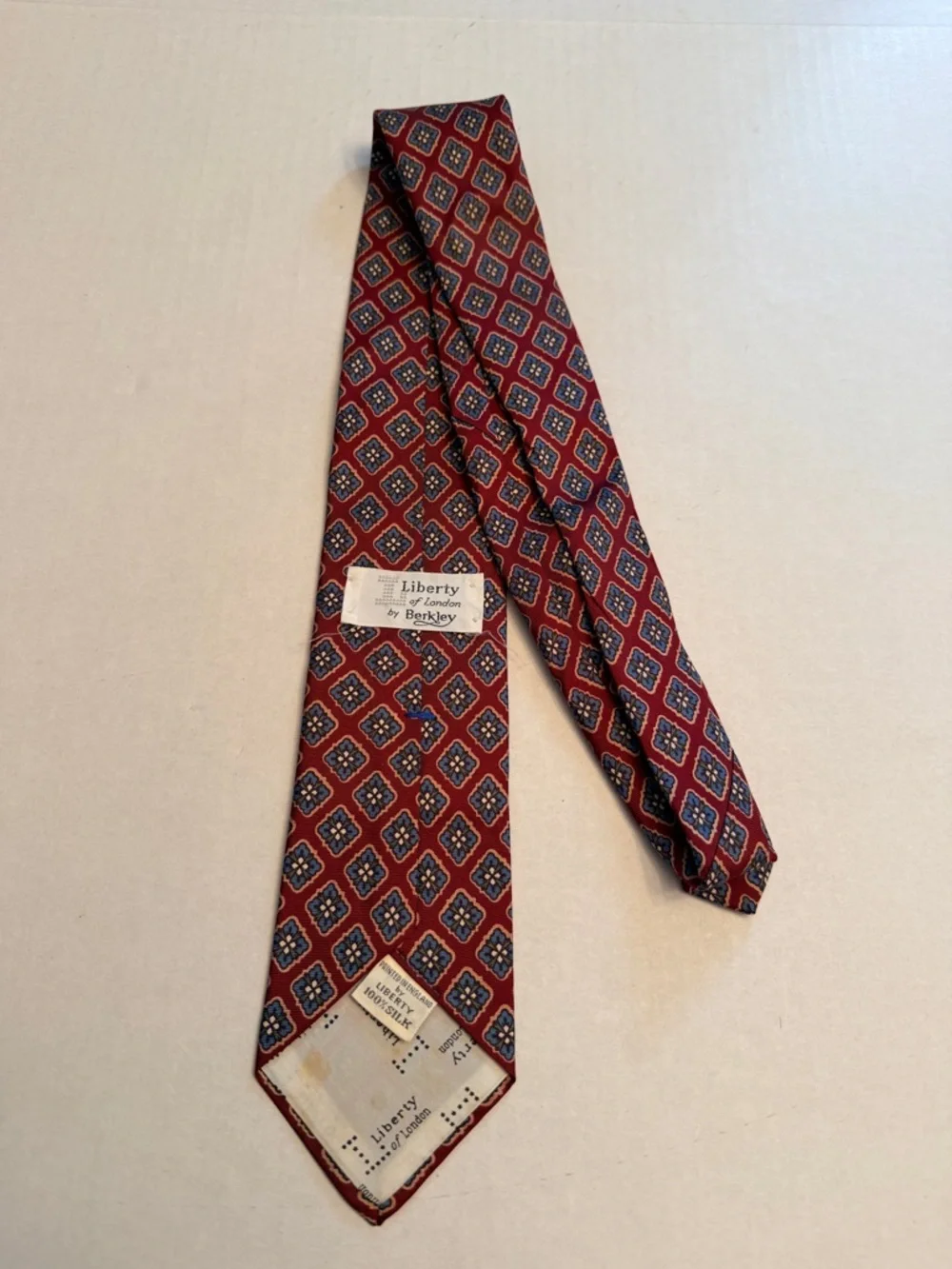 Vintage Liberty‎ of London by Berkley Silk Tie Red Blue Flower Classic 3” Wide